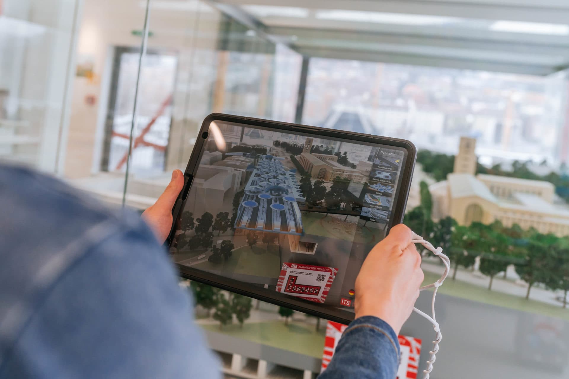 Architectural vizualisation with Augmented Reality