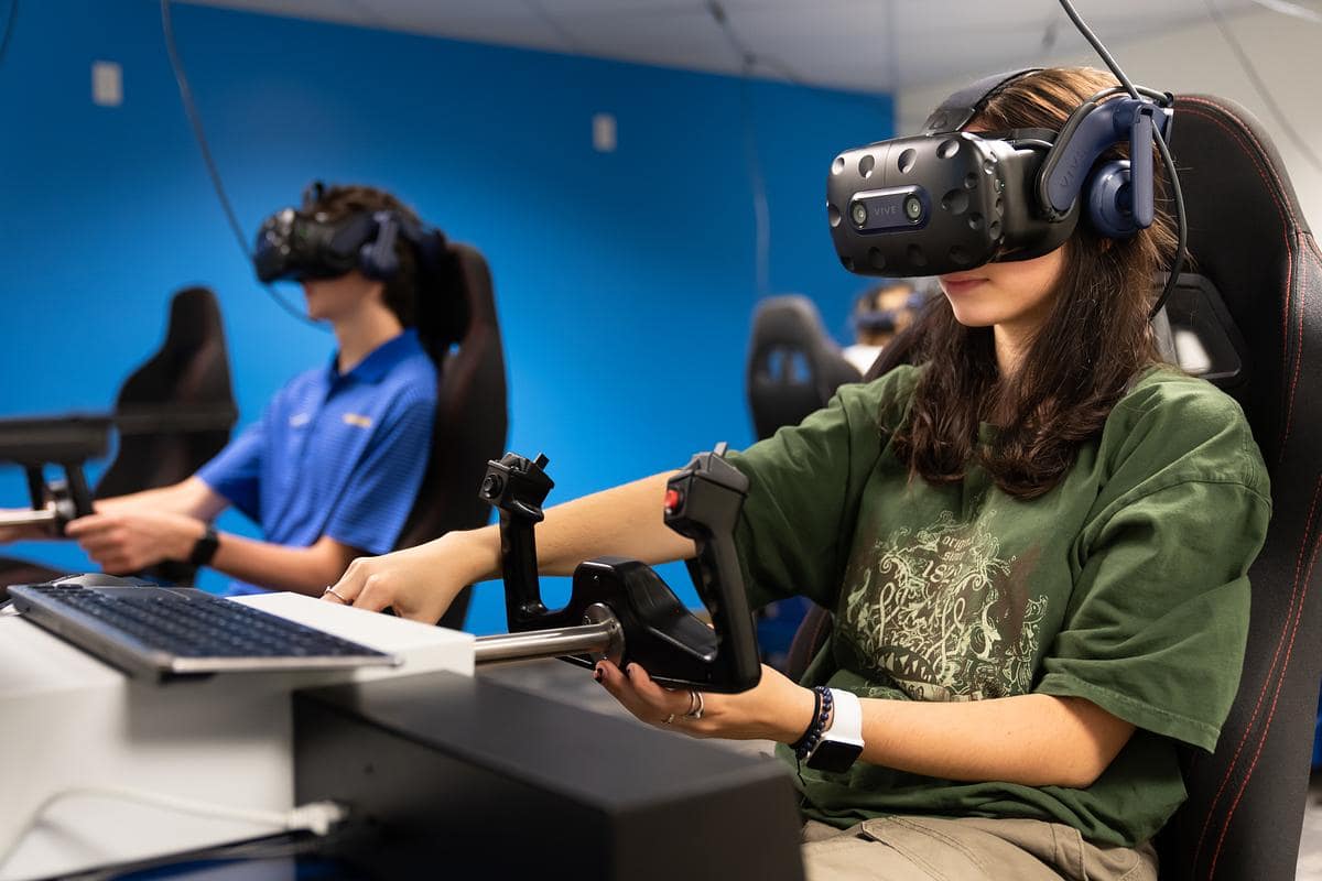 Flight training in virtual reality