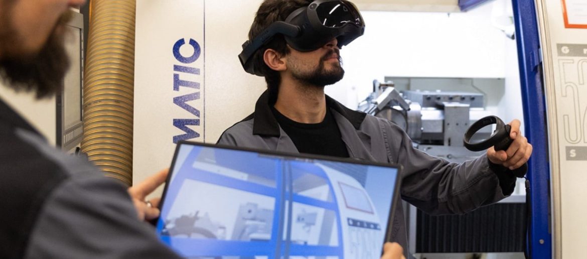 Virtual Reality for Industrial Training: Applications and Benefits
