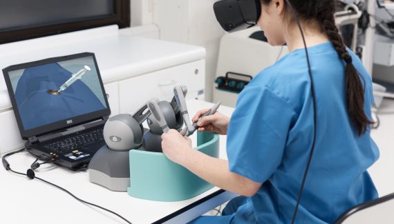 VR Surgical Capabilities to Ophthalmology